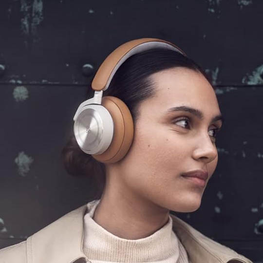 Bang & Olufsen<br>Beoplay HX