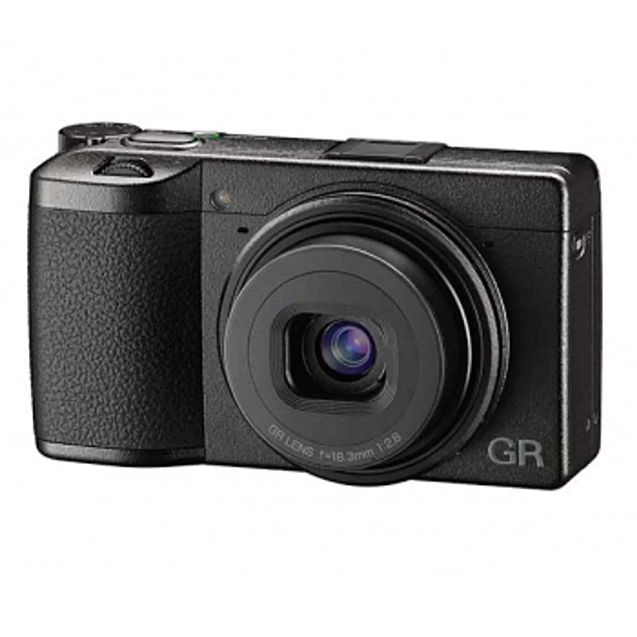 Ricoh GR III